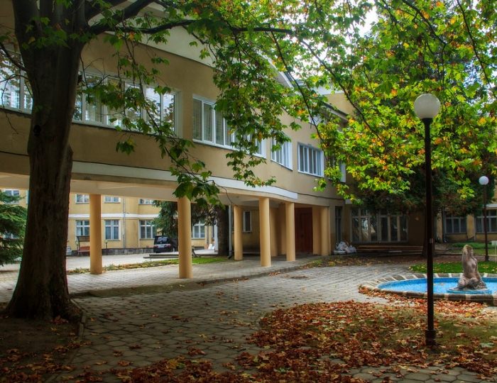 Внешний вид и территория - Санаторий «им. Горького» Кисловодск